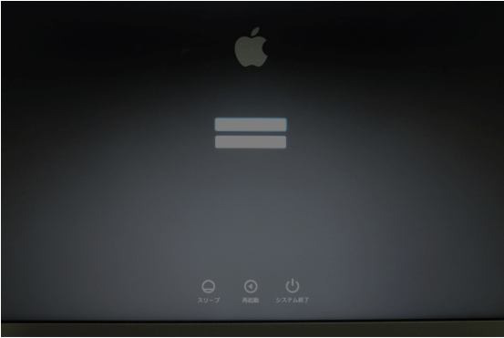 「Command」と「R」ボタンを押してながら、Macを起動