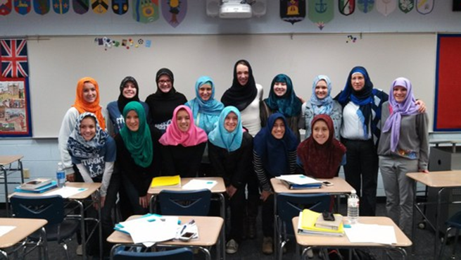UAEの女子生徒は男子生徒より優れる